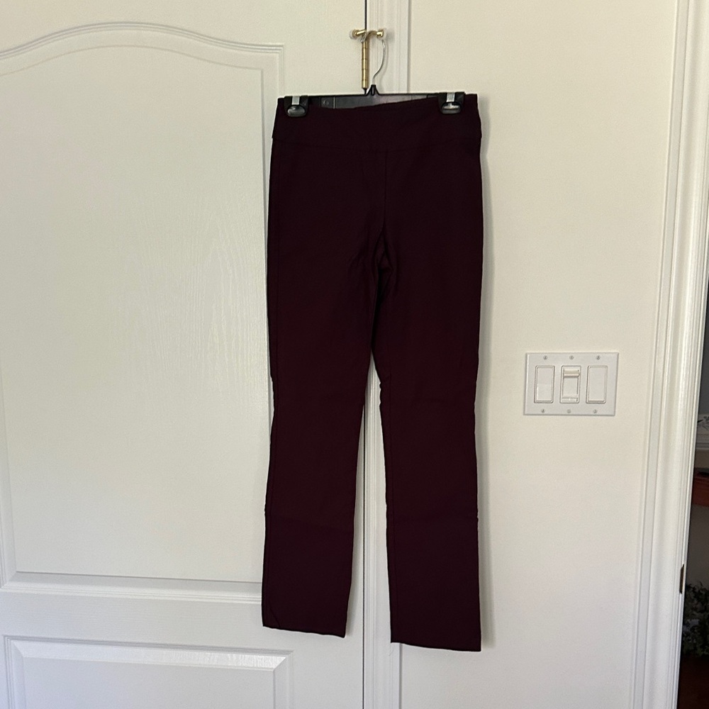 Women's Burgundy Skinny Pants